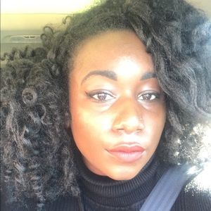 Meet your Posher, Kari